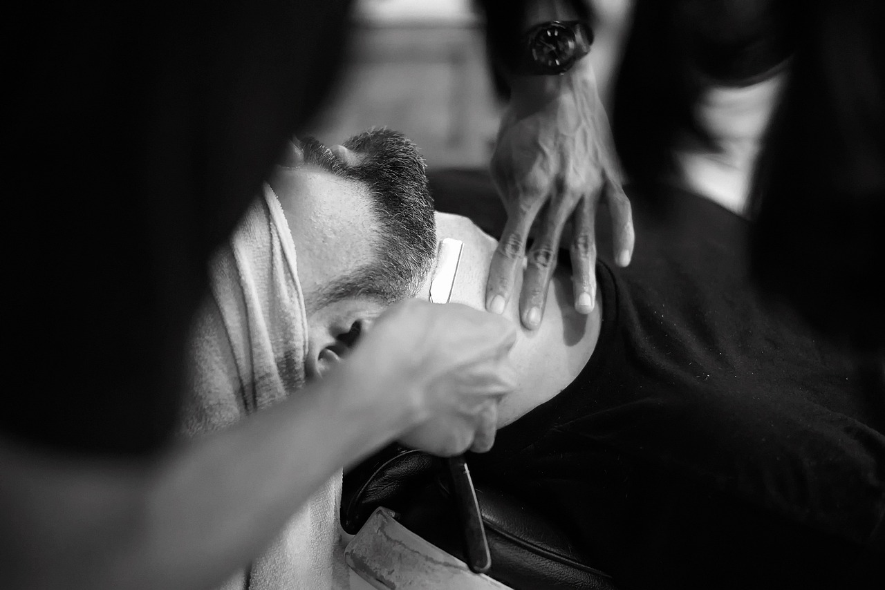 Barber, barbershop, shave — Crafting Thca Blooms into Luxurious Hair Accessories